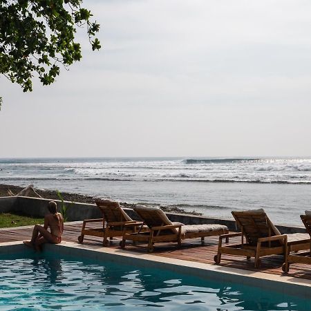 The Ujung Bocur Bungalows Krui المظهر الخارجي الصورة